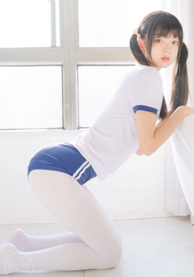 寒雨连江夜入吴