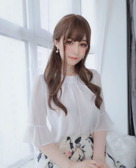 黄色