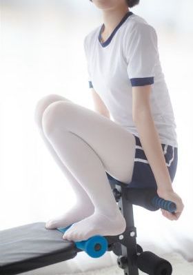 费鲤齐