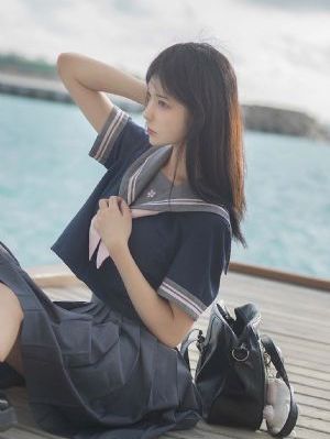 赤裸与恐惧