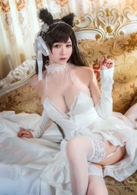 丰满艳妇岳的引诱hd电影